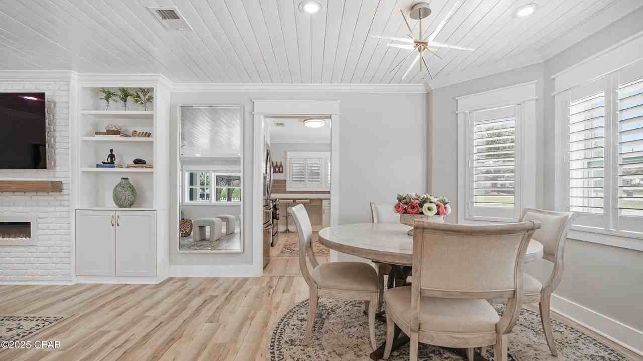 2501 High Ave - Photo 7 of 42