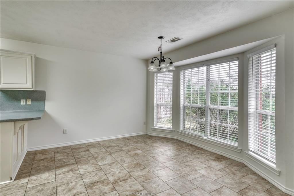 1309 Danville Ct - Photo 6 of 18