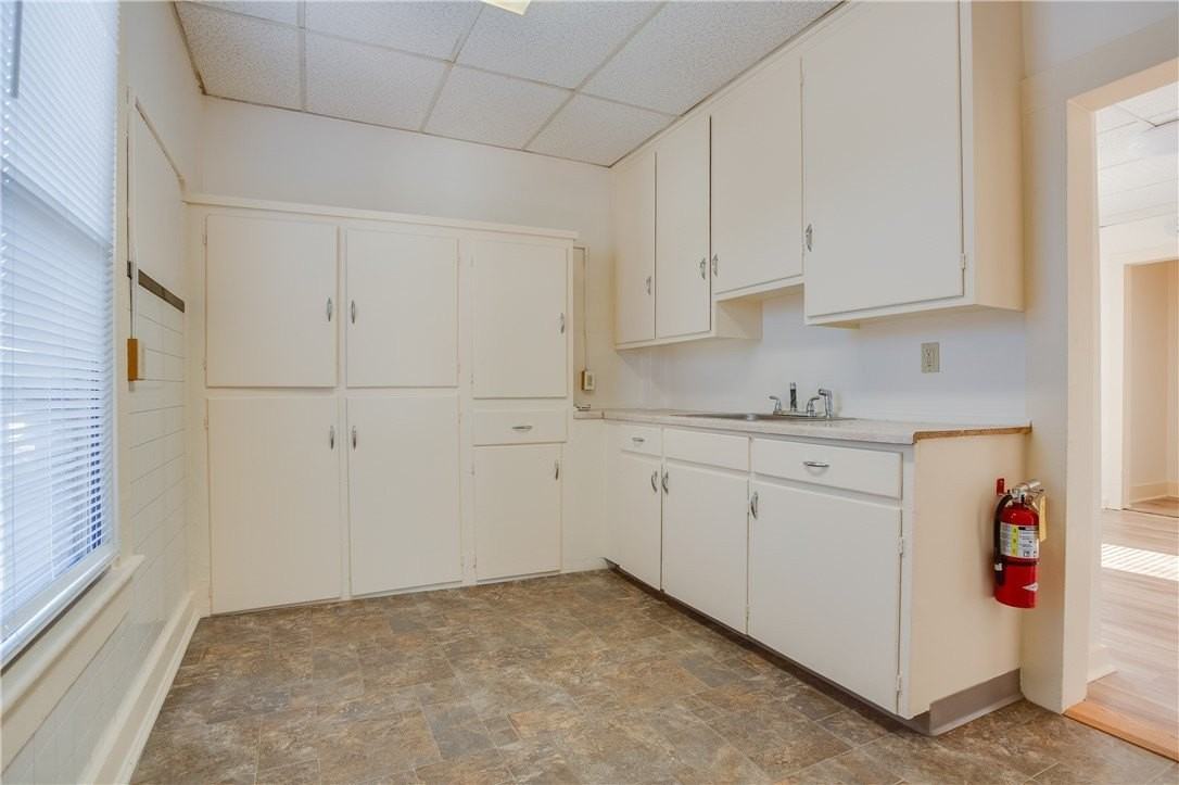 4B Maple St Unit 4b #4B - Photo 6 of 11