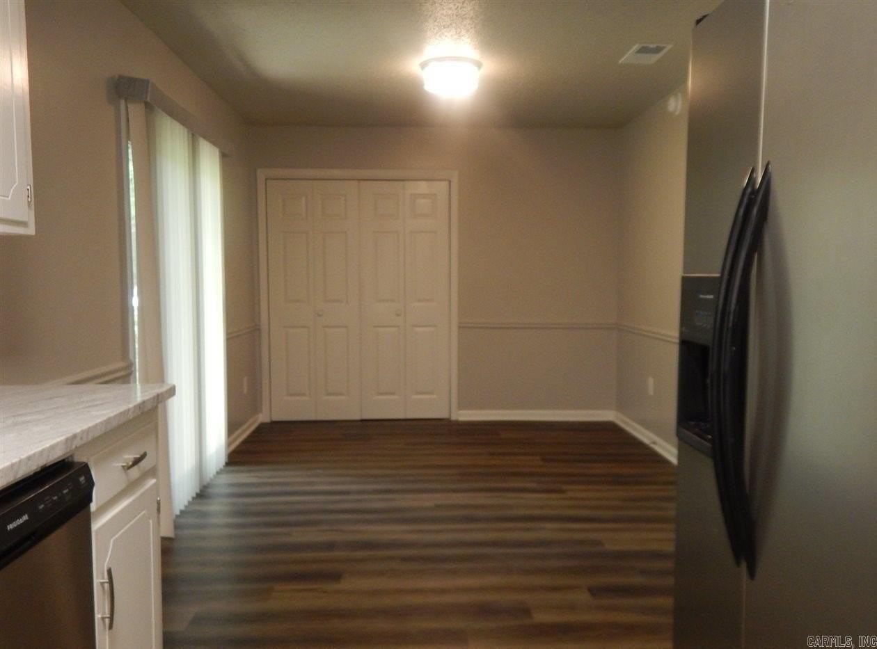 2200 Pleasure Dr - Photo 7 of 17