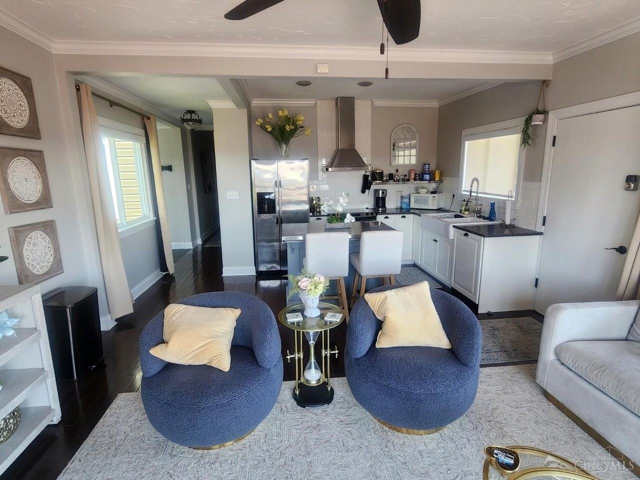 399 Oregon St Apt 3 #3 - Photo 5 of 16