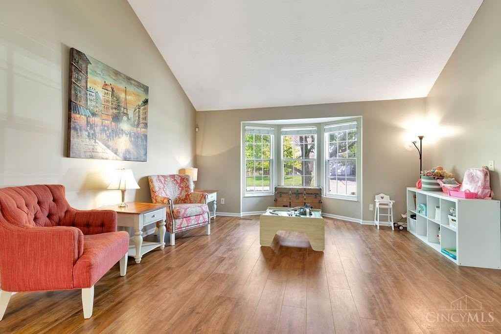 7937 Dorsetshire Dr - Photo 7 of 50