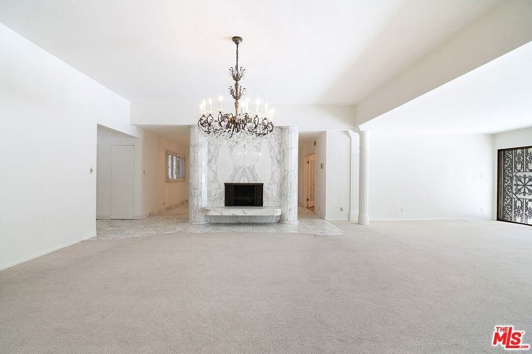 180 N Highland Ave - Photo 4 of 30