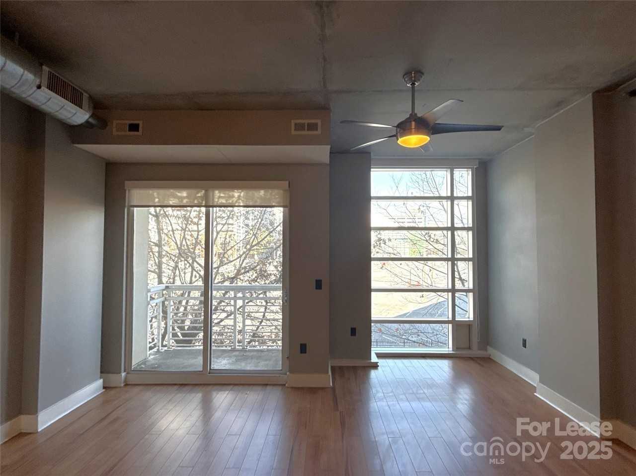 505 E 6th St Unit 302 #302 - Photo 6 of 23