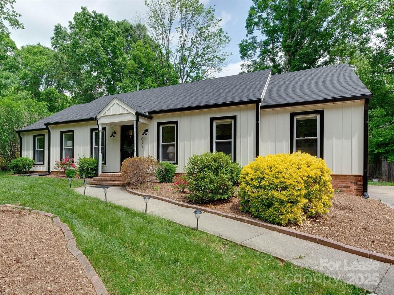 619 Fence Post Ln - Photo 3 of 47