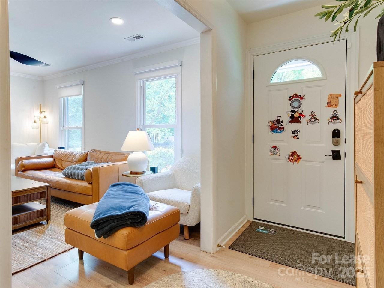 619 Fence Post Ln - Photo 5 of 47