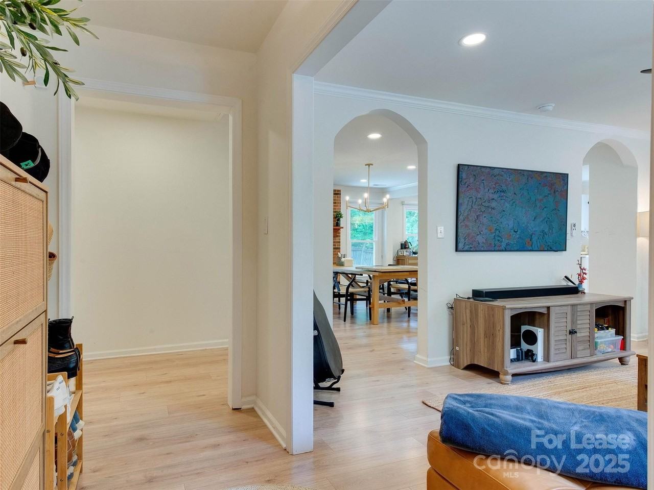 619 Fence Post Ln - Photo 6 of 47