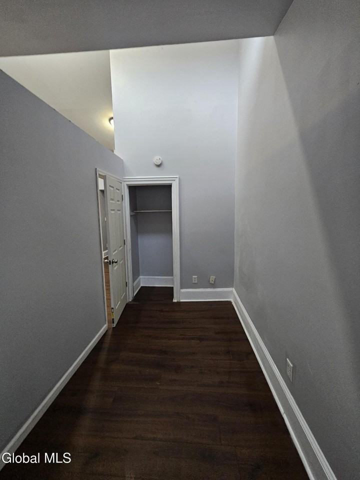 119 Grand St Apt 3 #3 - Photo 4 of 7