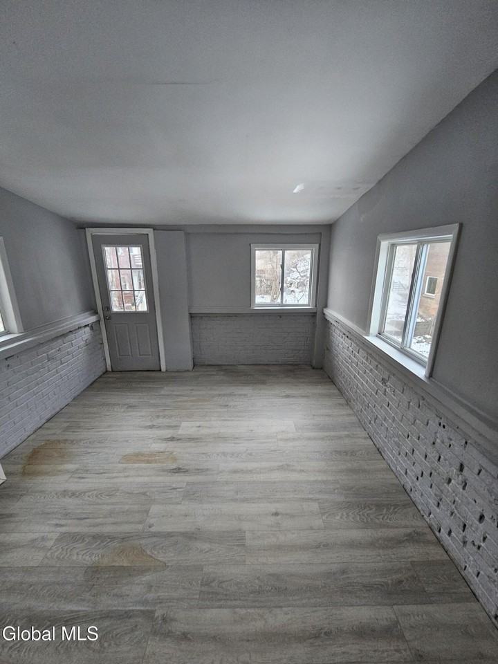 119 Grand St Apt 3 #3 - Photo 5 of 7