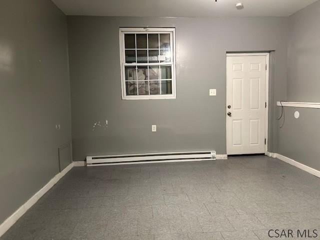 830 Railroad St - Photo 2 of 5