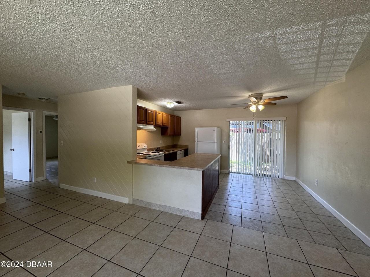 319 Cavanah Dr Apt B #B - Photo 5 of 13