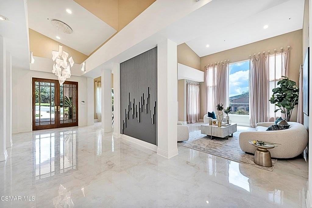 1687 Castlebridge Ct - Photo 4 of 50