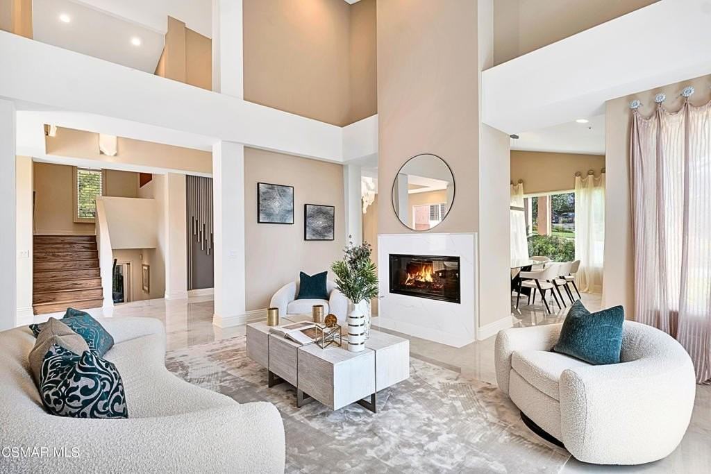 1687 Castlebridge Ct - Photo 6 of 50