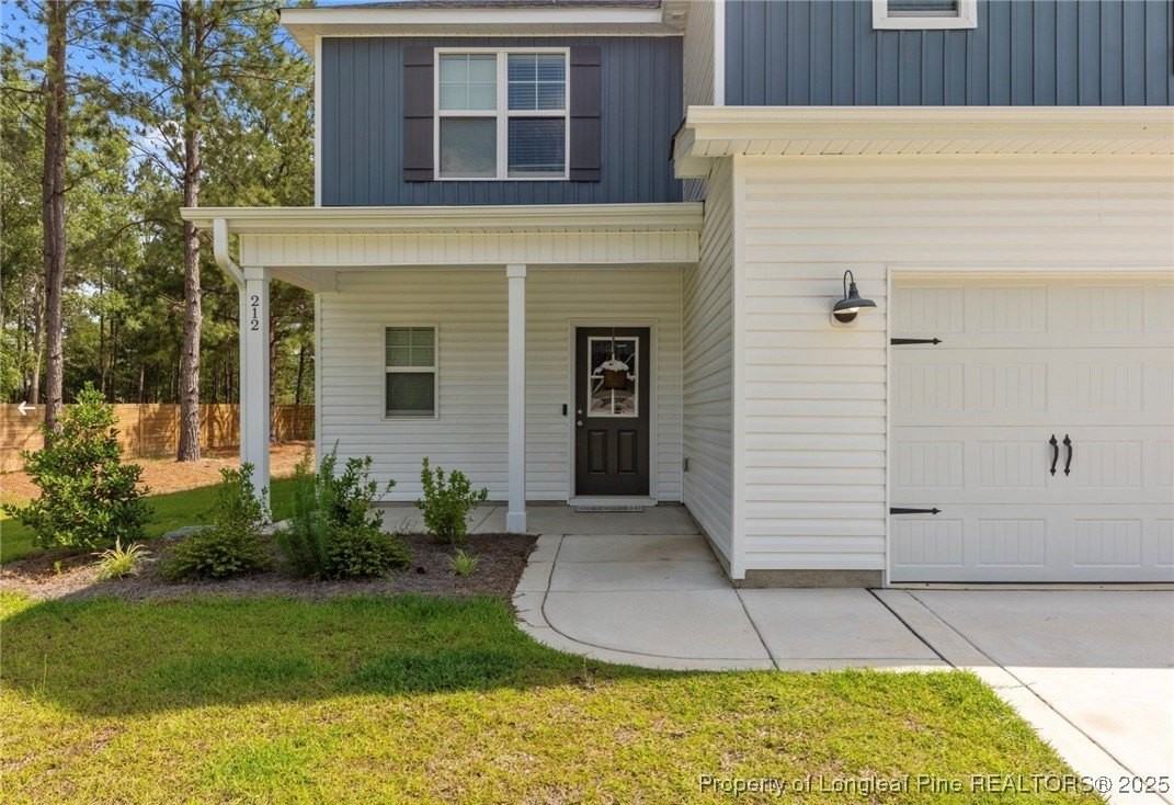 212 Flying Bolt Dr - Photo 4 of 25