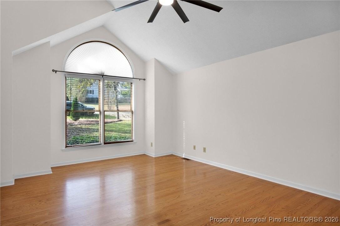 160 Carolina Way - Photo 5 of 36