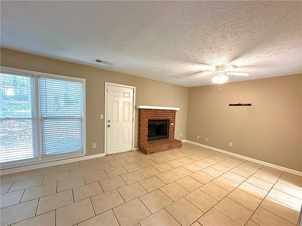 1117 Booth Ct Sw Unit A #A - Photo 3 of 13