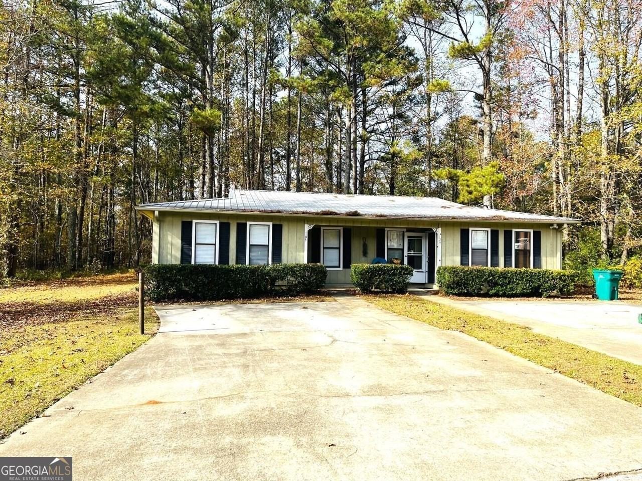 165 Pine Ter Unit 165 #165 - Photo 2 of 19