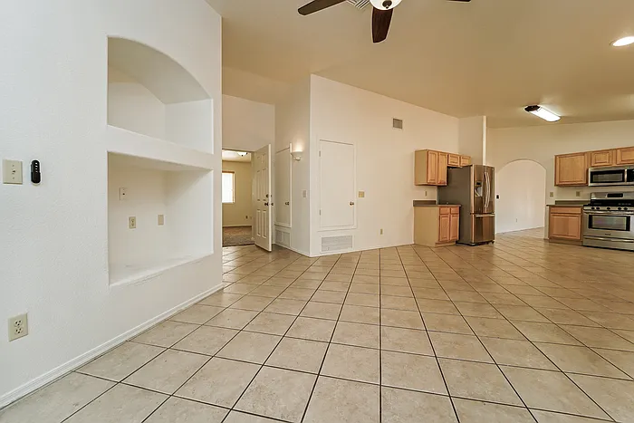 1502 W Bathurst Rd - Photo 7 of 14