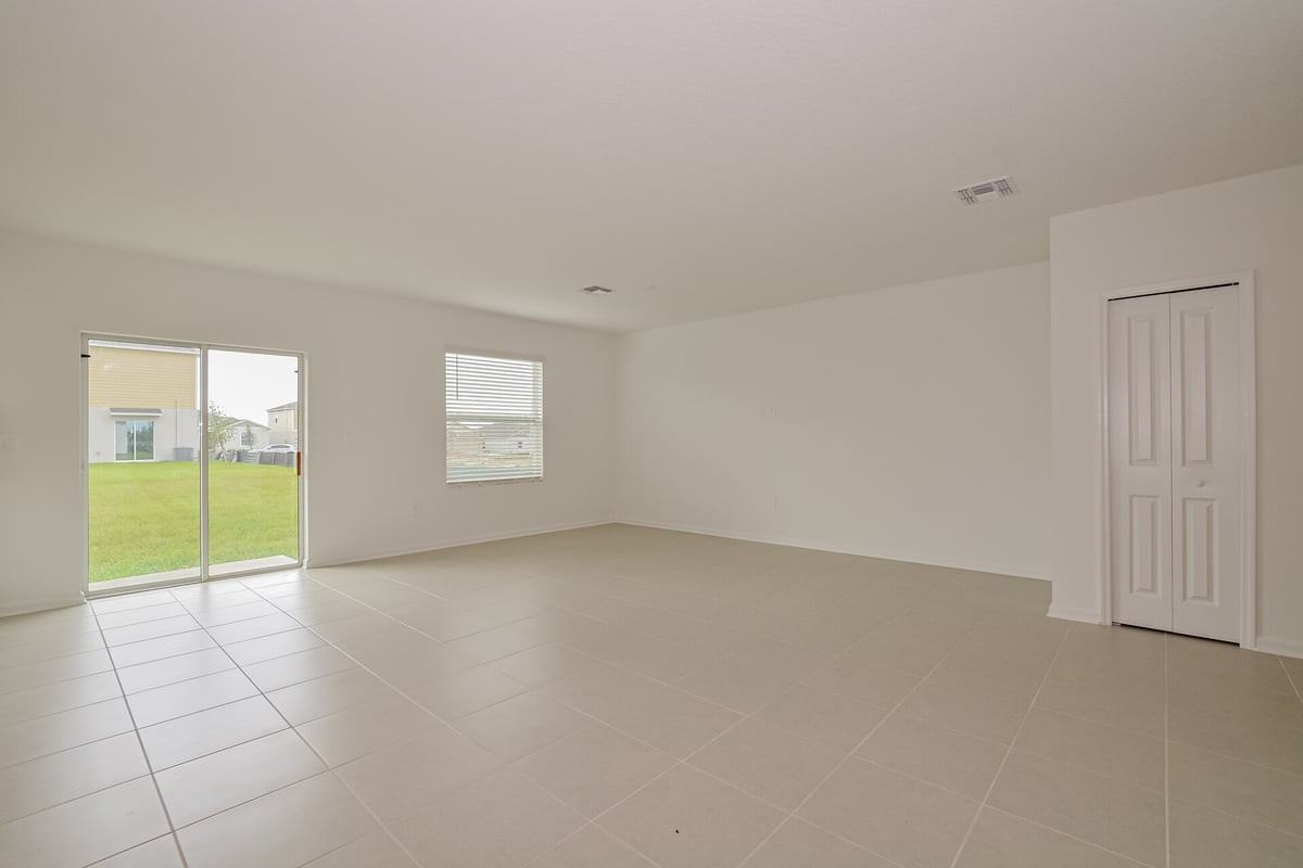 2534 Absolute Ave - Photo 5 of 23