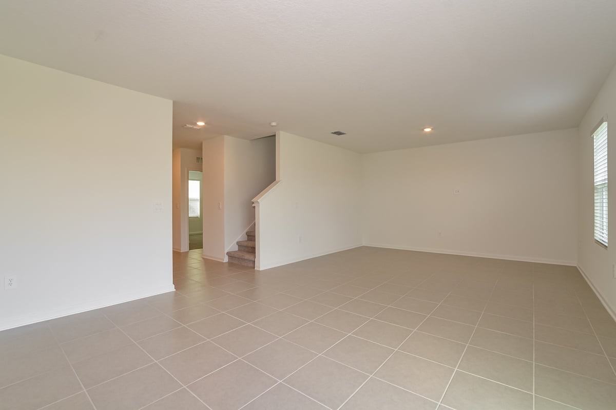 3028 Chicago Ave W - Photo 5 of 30