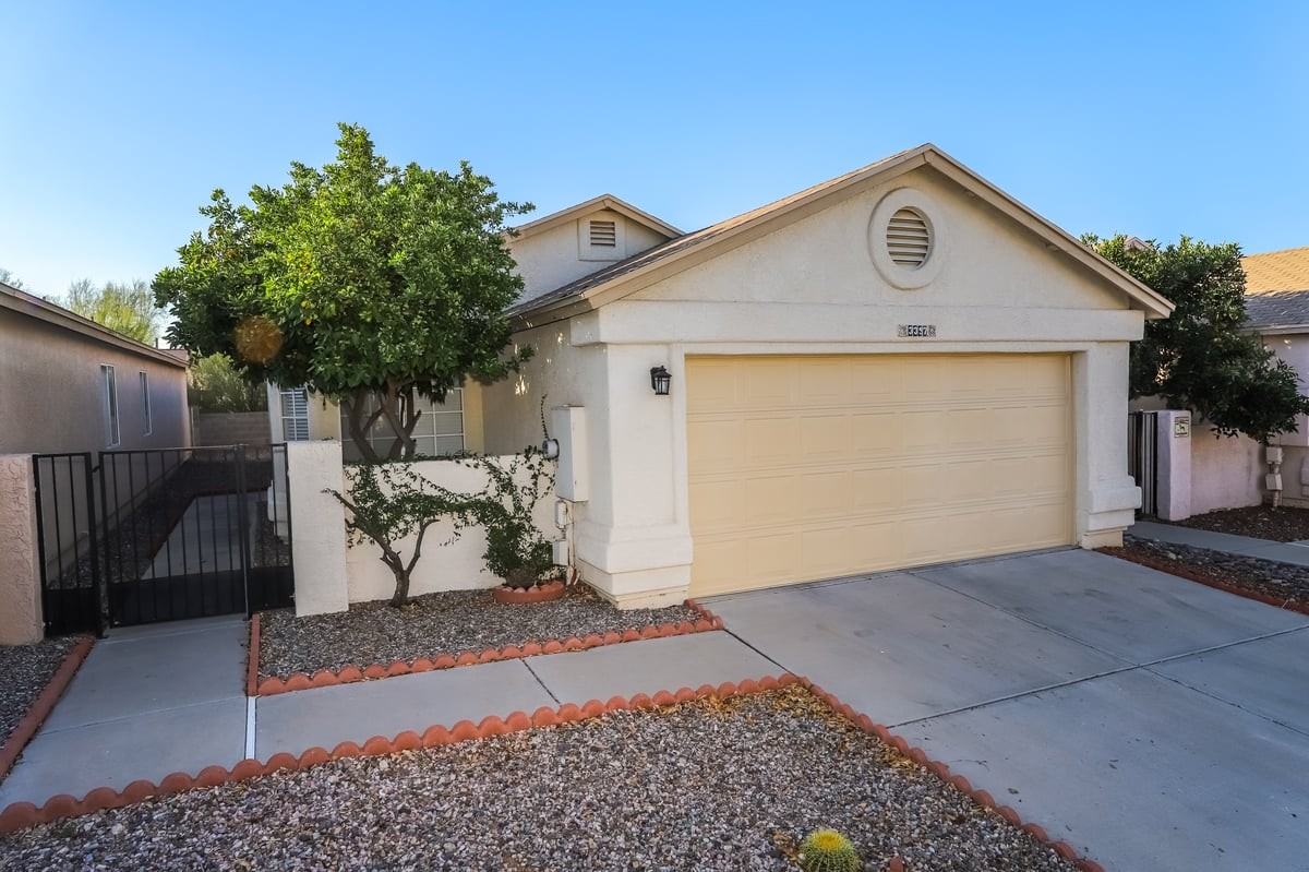 3397 W Millwheel Ln - Photo 3 of 23