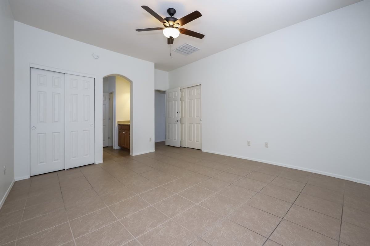 3510 W Avenida Sombra - Photo 7 of 27