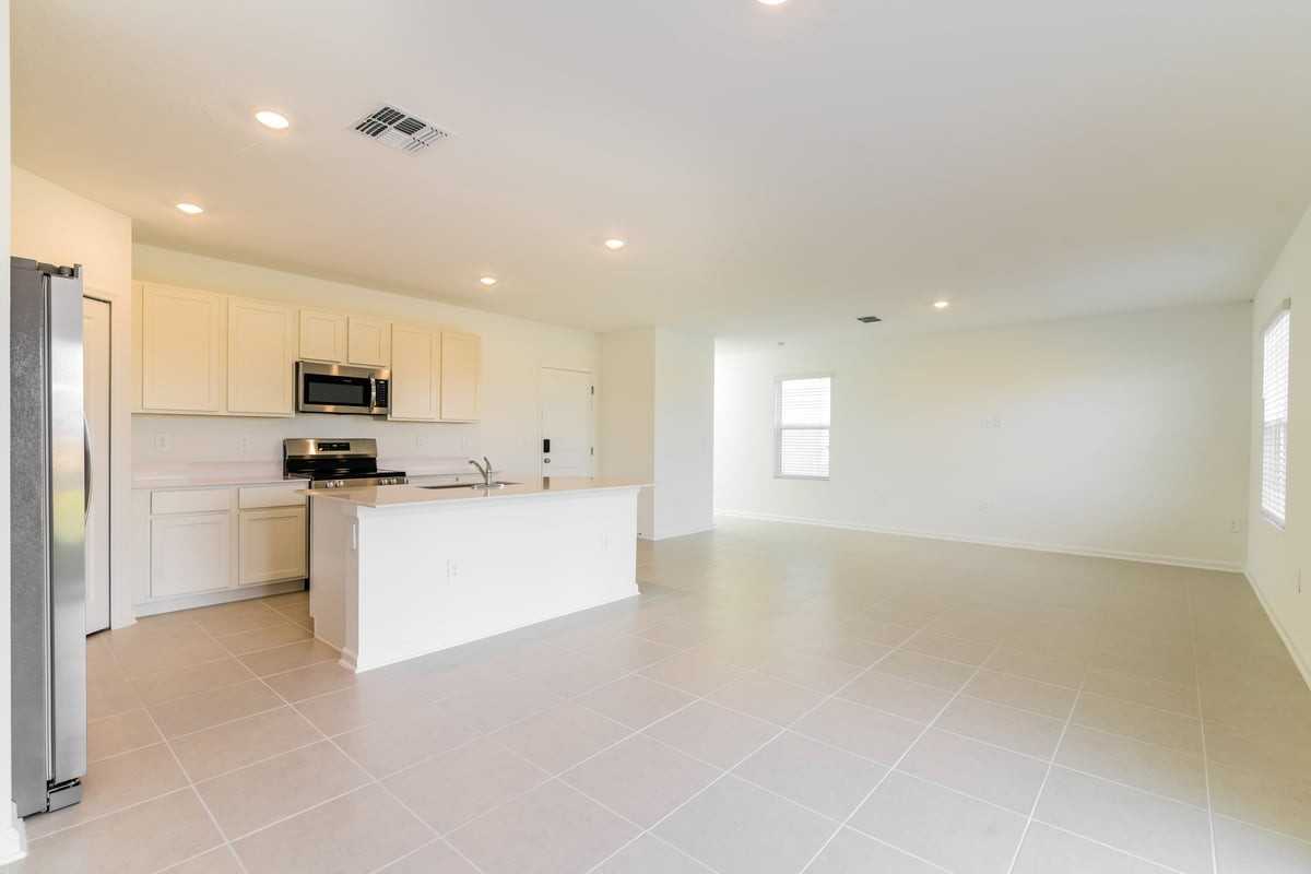 4057 Old Mill Rd - Photo 5 of 44