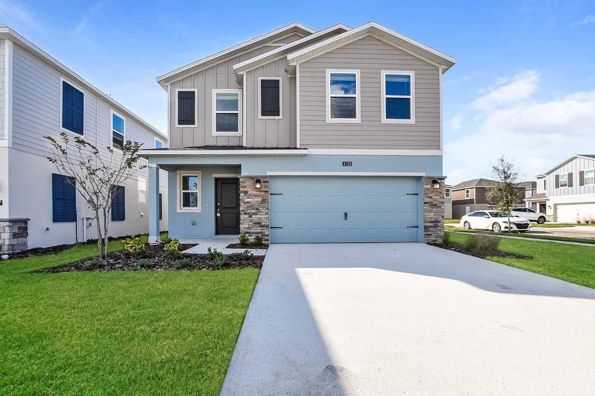 4103 Longleaf St - Photo 3 of 32