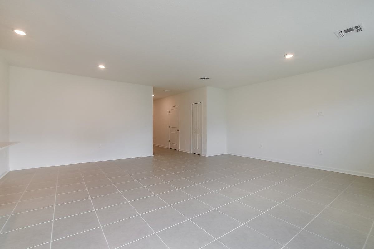 4103 Longleaf St - Photo 5 of 32