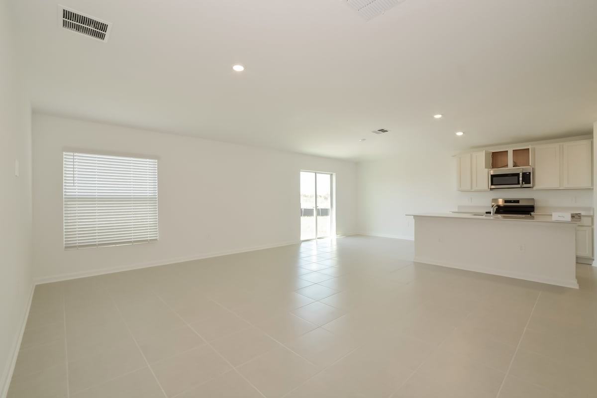 4765 Katrina Dr - Photo 6 of 22