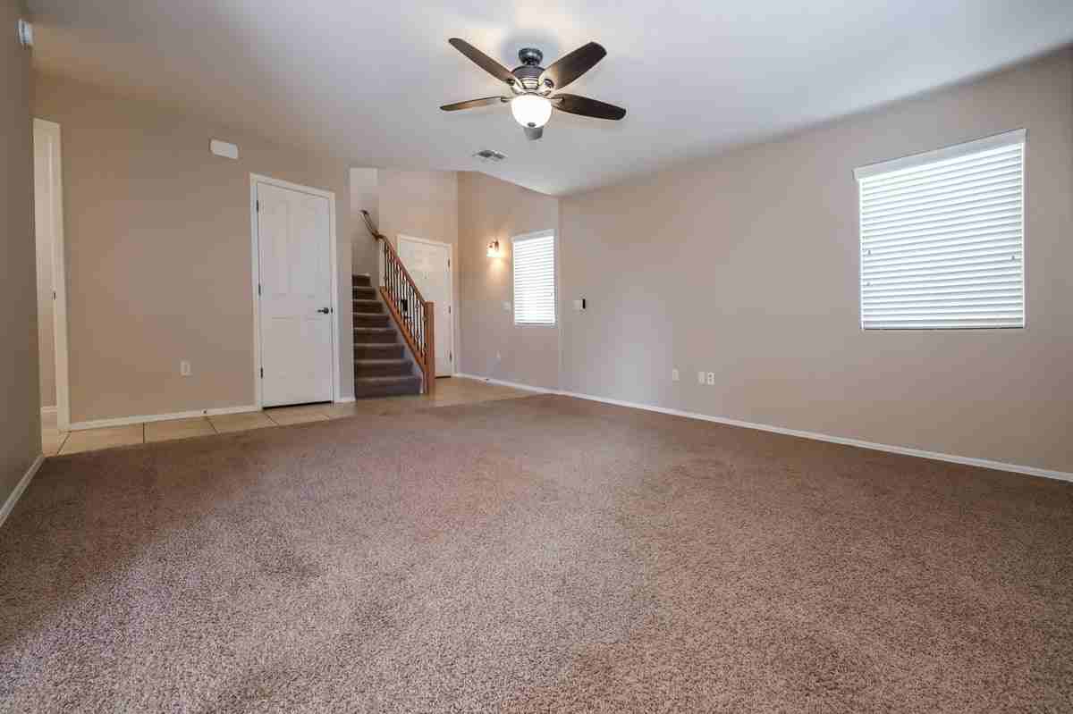 4787 E American Beauty Dr - Photo 5 of 30