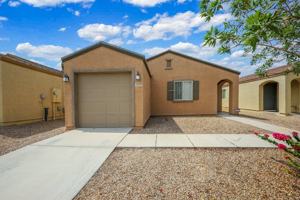 featured image of 5240 E Desert Straw Ln