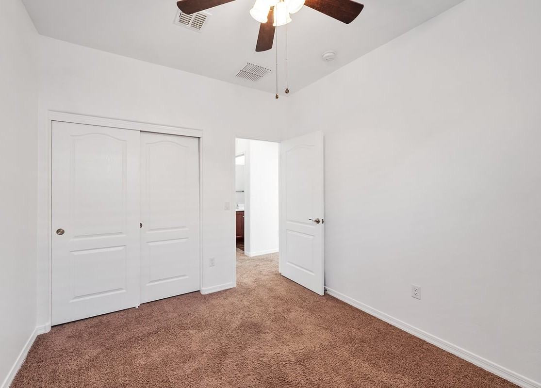 6662 S Cut Bow Dr - Photo 7 of 32