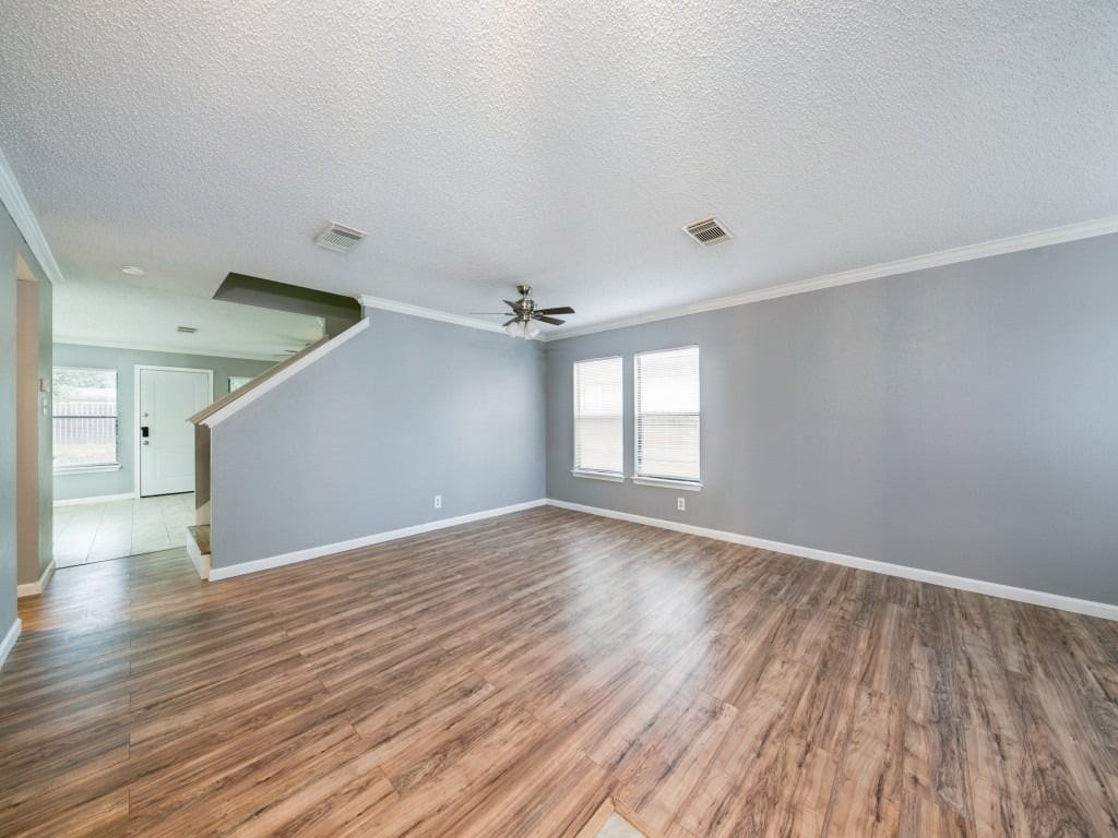 7811 Encanto Vista Dr - Photo 4 of 14