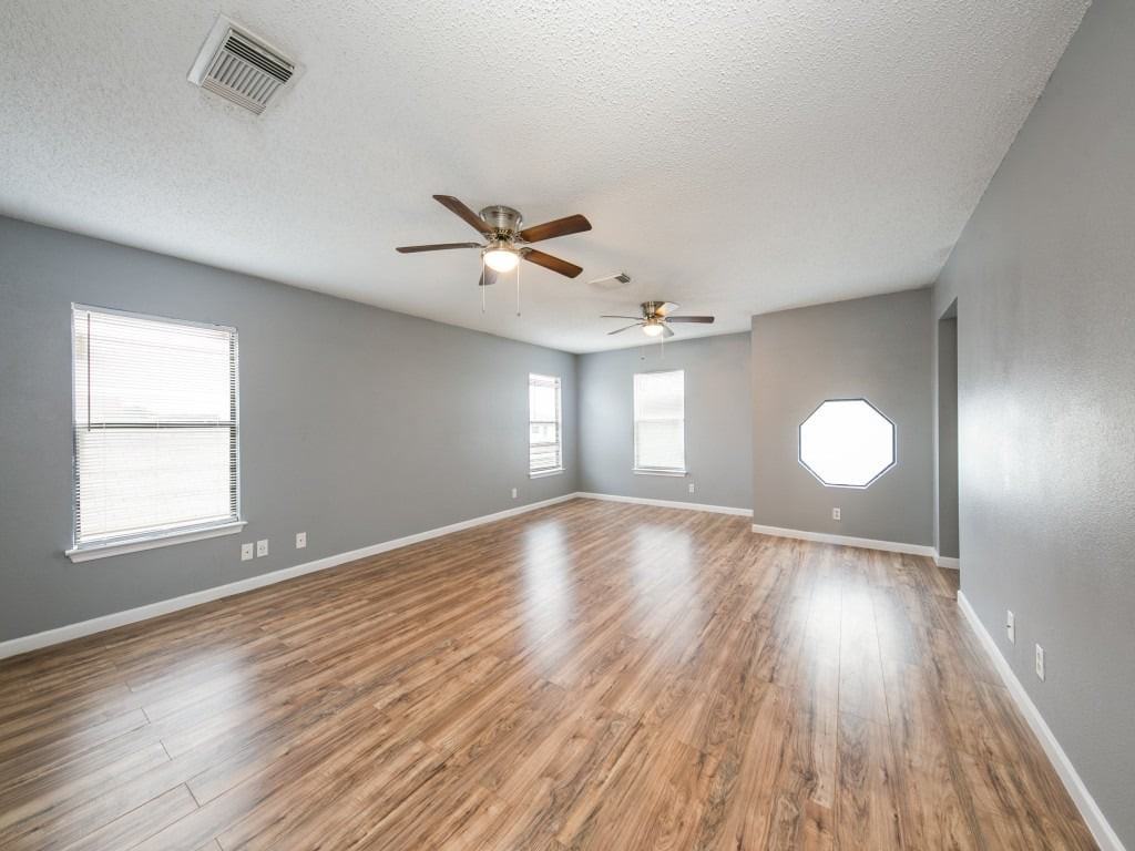 7811 Encanto Vista Dr - Photo 5 of 14