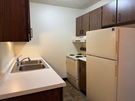 1445 W Gateway Cir S #23 - Photo 1 of 1