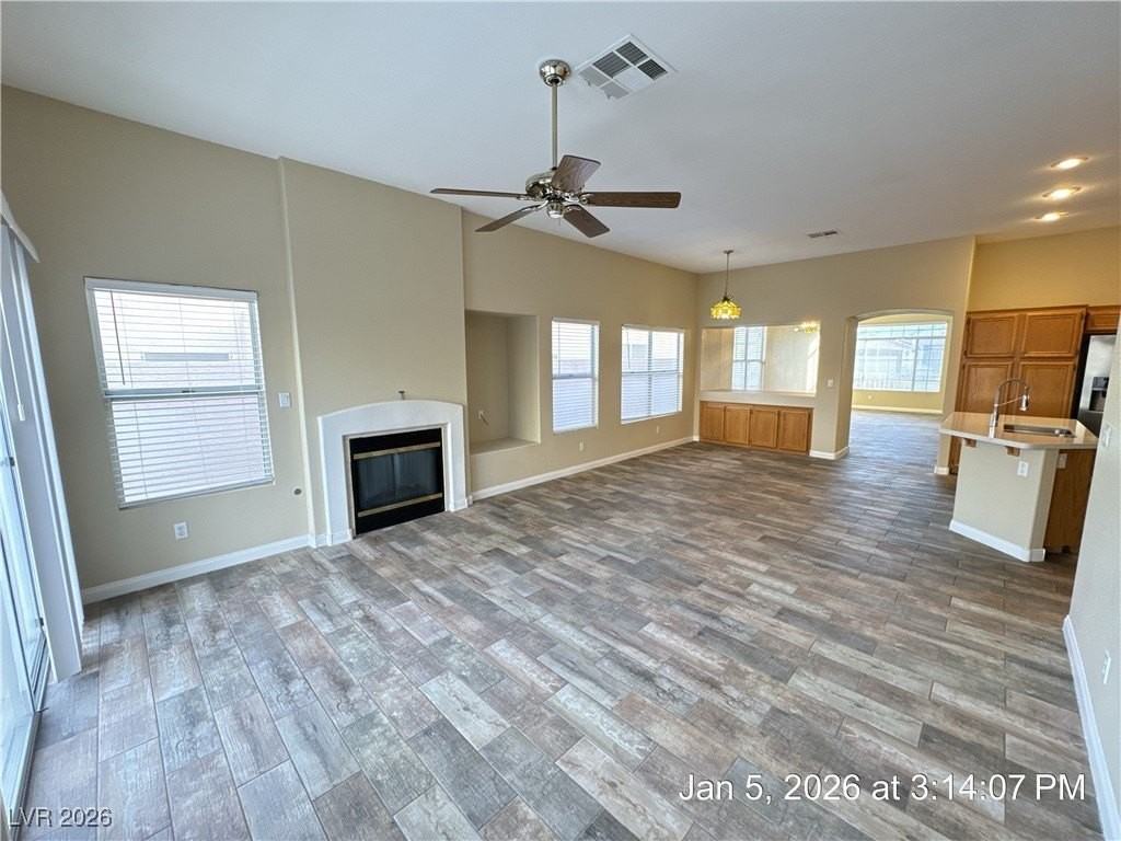 7898 Nookfield Dr - Photo 7 of 36