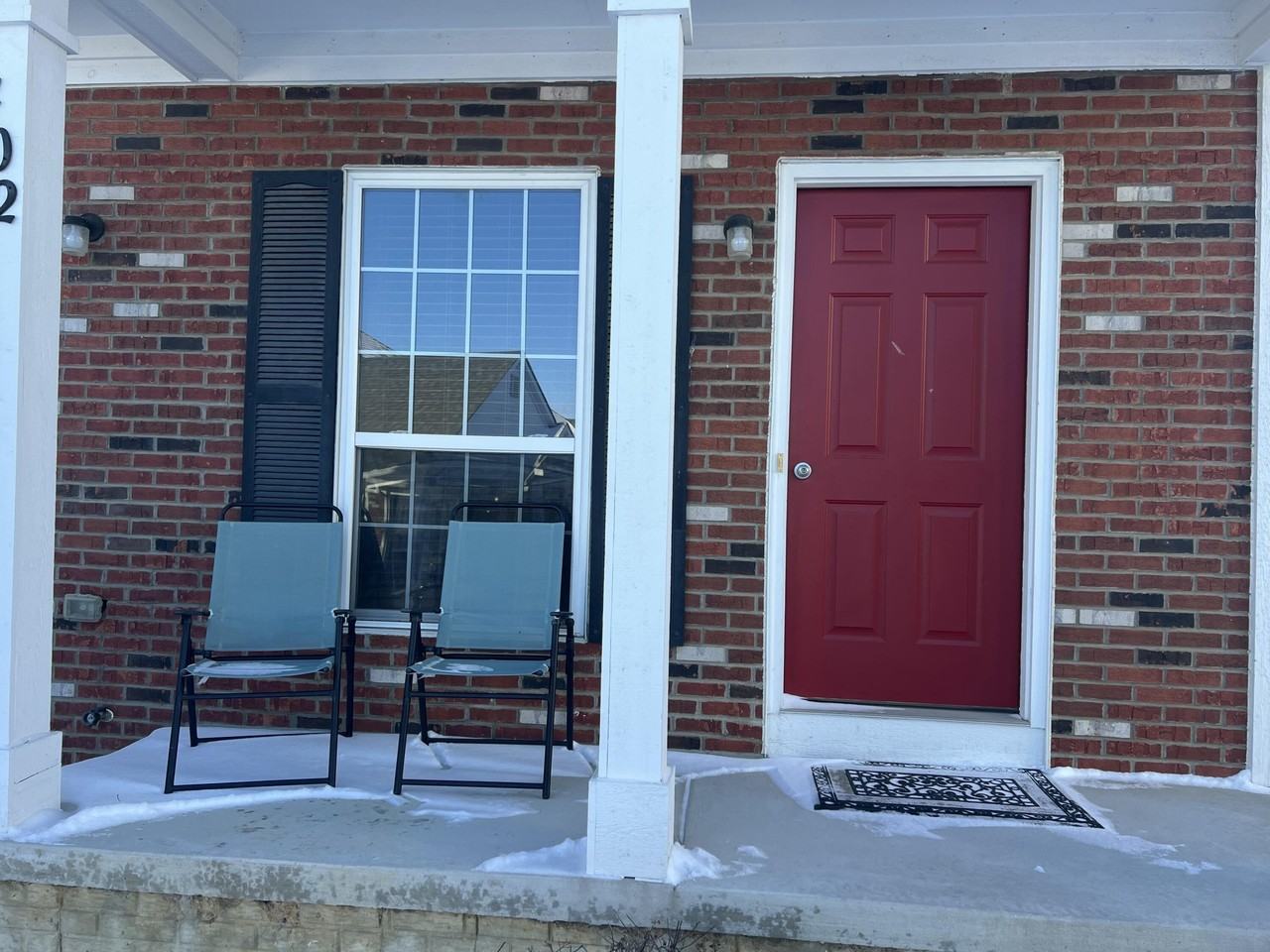 1402 Riversedge Dr Unit 54 #54 - Photo 2 of 10