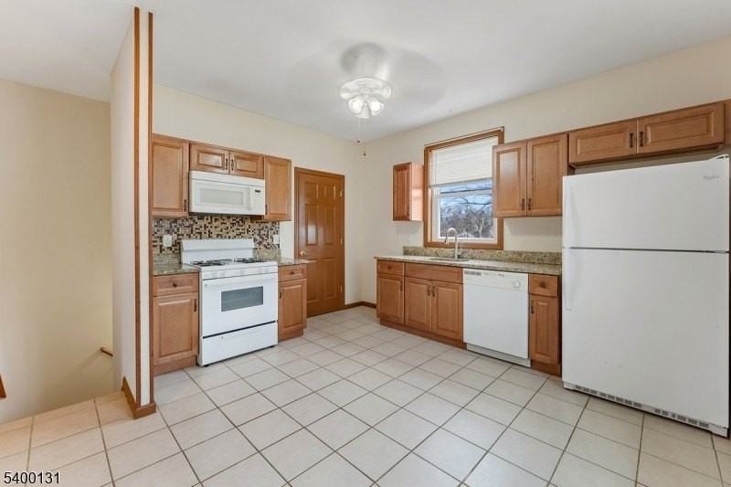 49 Spruce St - Photo 5 of 7