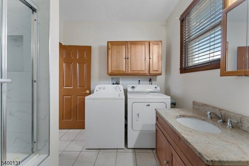 49 Spruce St - Photo 7 of 7