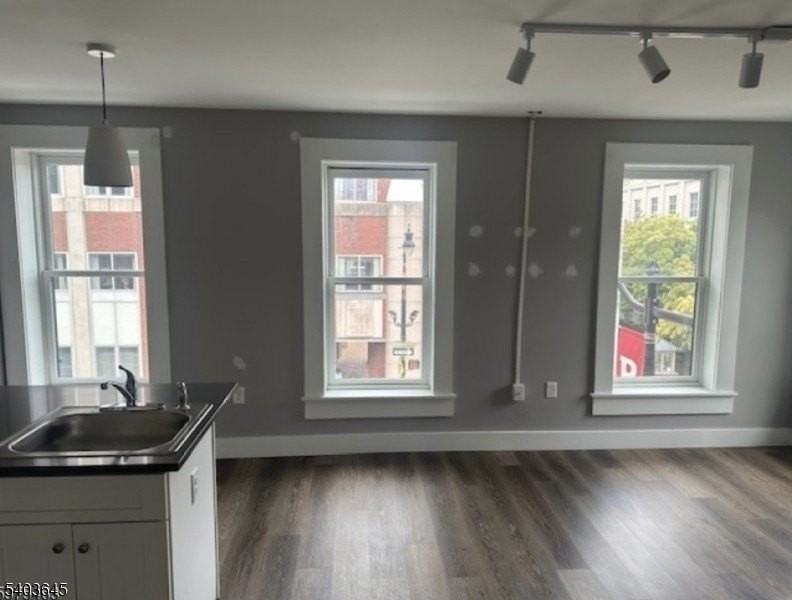 116 Washington St #3D - Photo 3 of 8