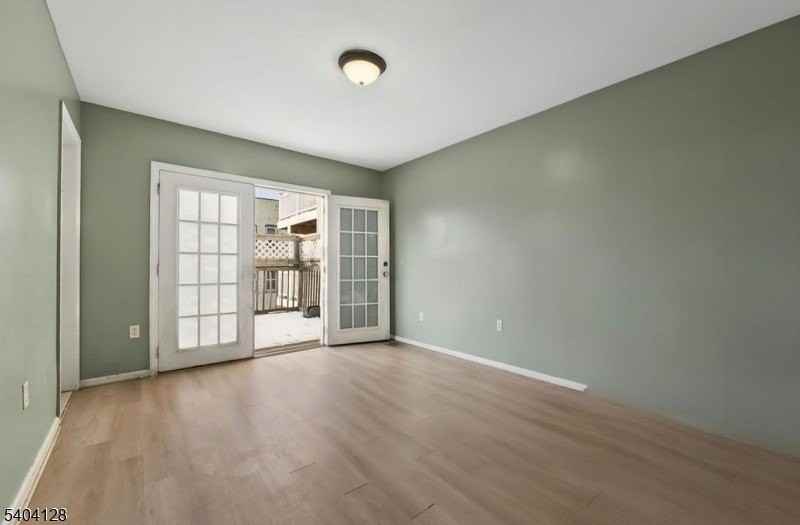 15 Wales Ave - Photo 7 of 14