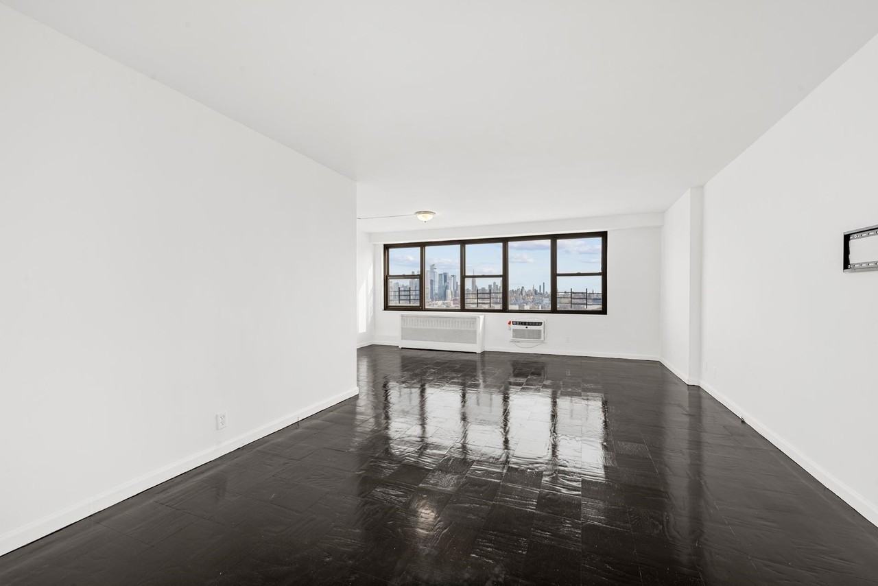 500 Central Ave #1710 - Photo 7 of 31