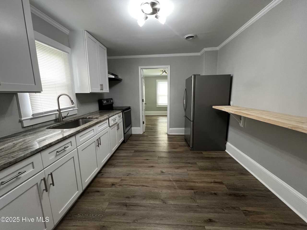 94 Old Lanvale Rd Ne Unit 4 #4 - Photo 4 of 10