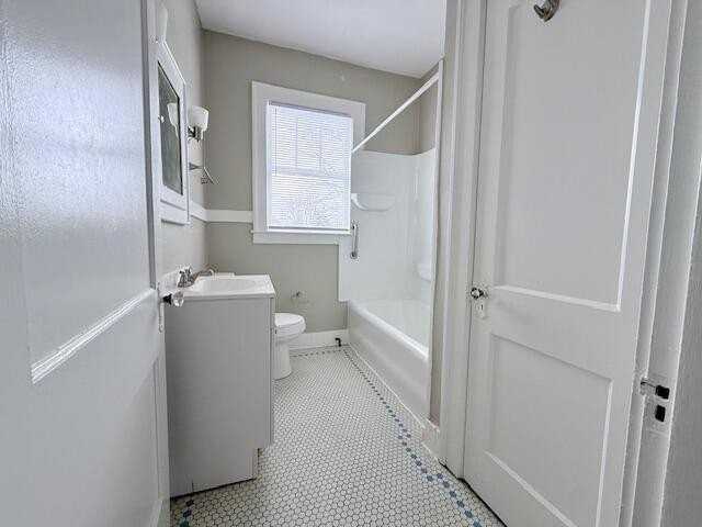 1100 Tates Creek Rd - Photo 4 of 5