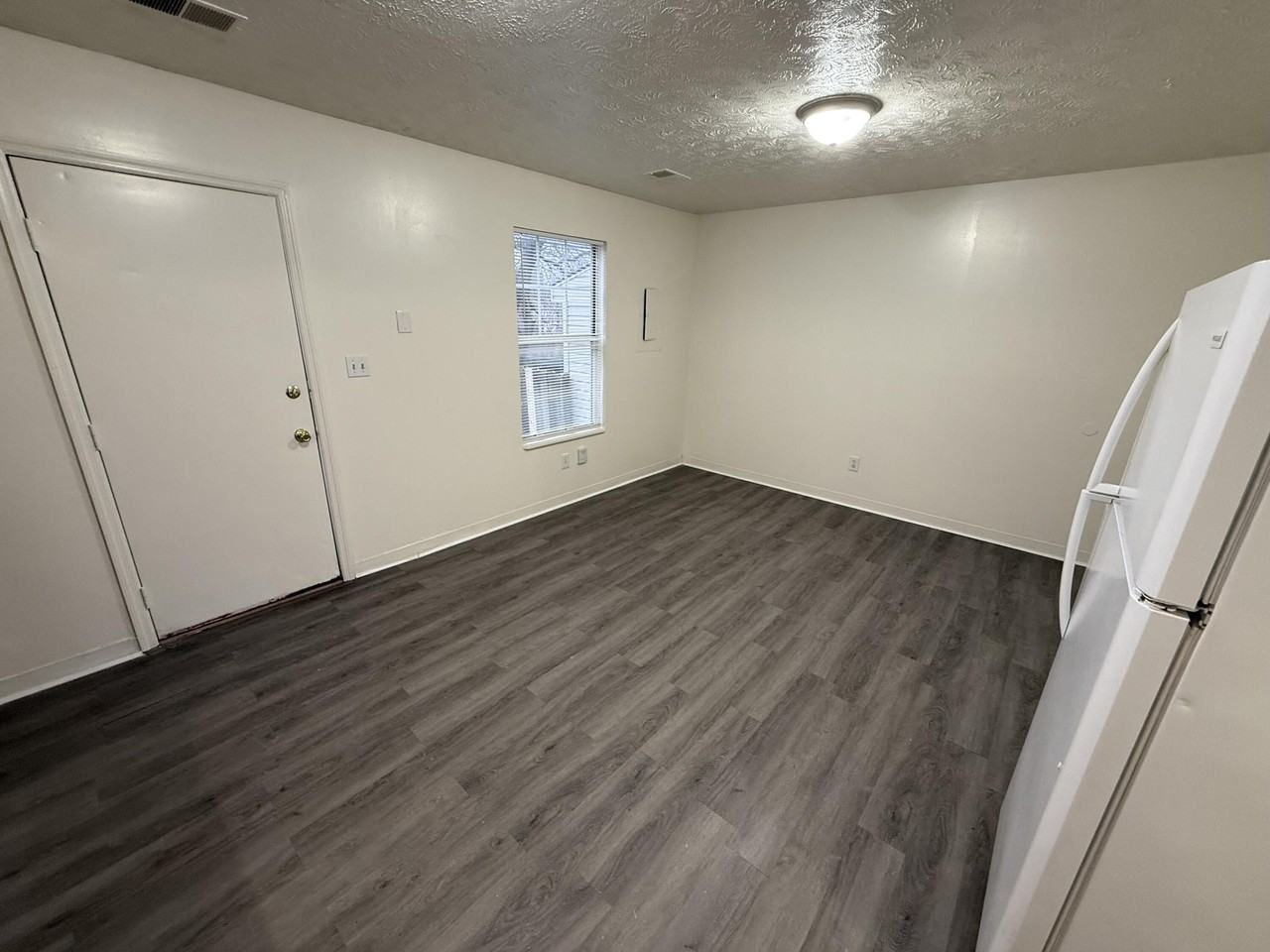 3719 Trent Cir - Photo 6 of 16