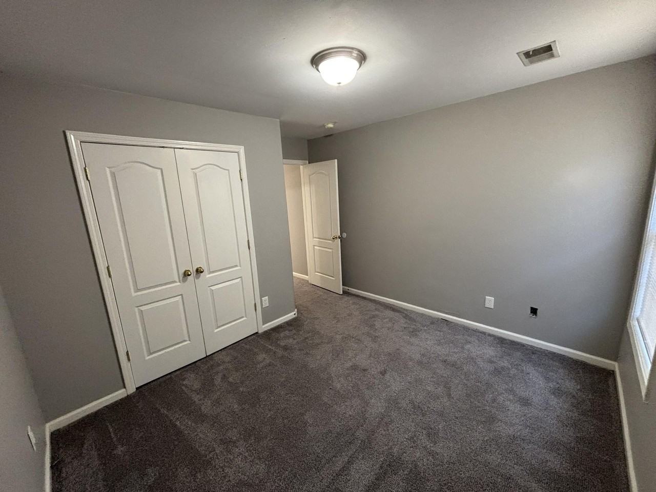 160 Blue Heron Pl - Photo 7 of 15