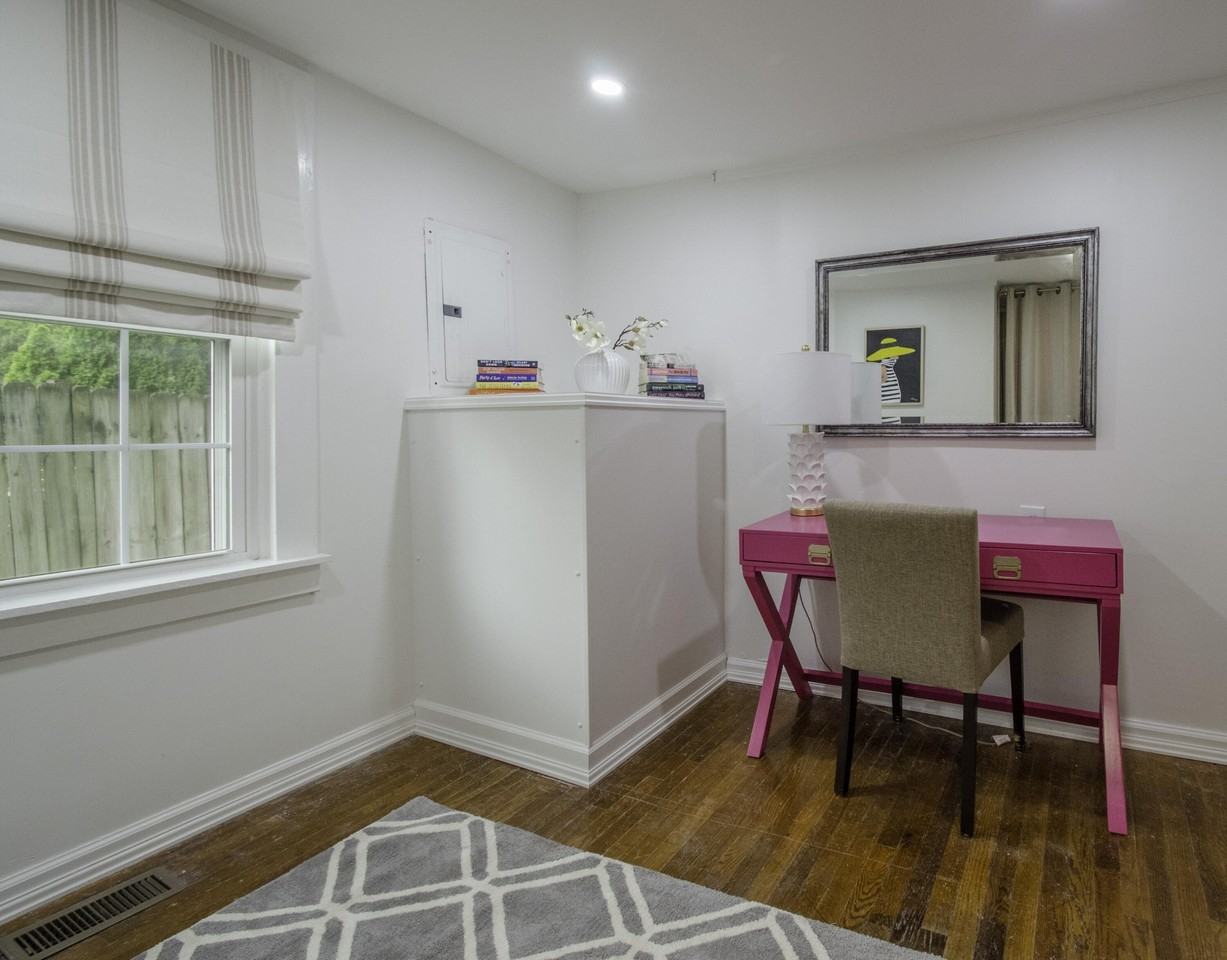 385 Sherman Ave - Photo 7 of 21