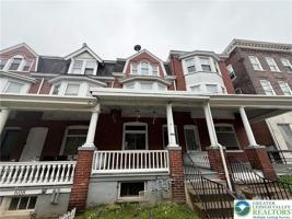 featured image of 608 1/2 Saint John St