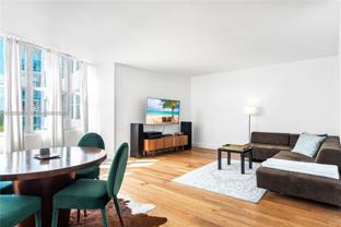 7441 Wayne Ave #3C - Photo 1 of 1